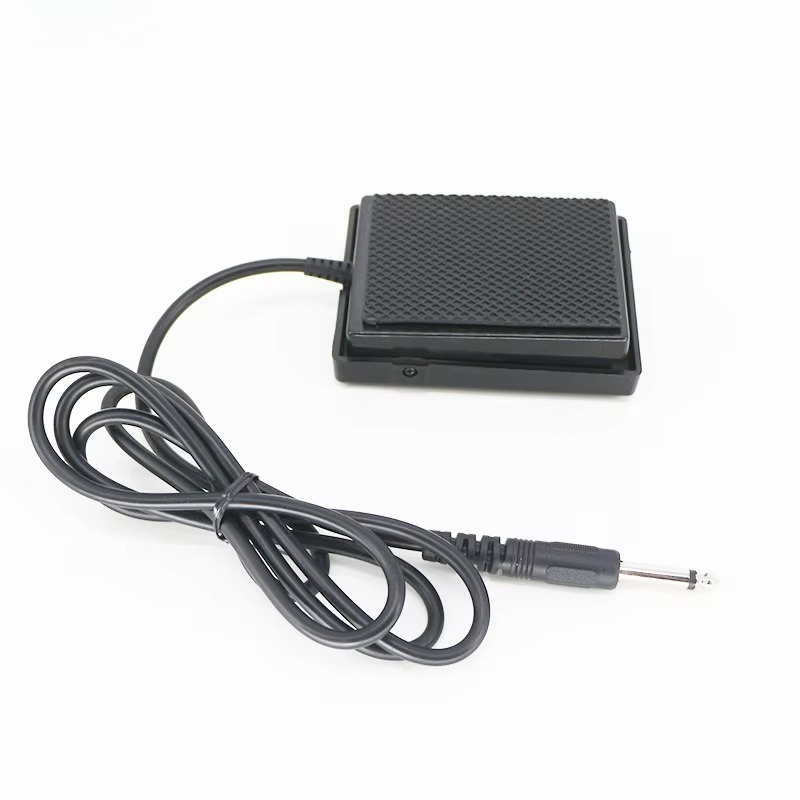 Universal TB200/Piano Sustain  - đánh giá và giá Musical Instrument Synthesizer